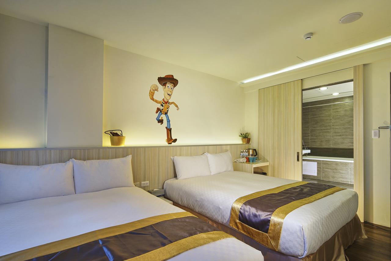 M Hotel Kaohsziung Kültér fotó